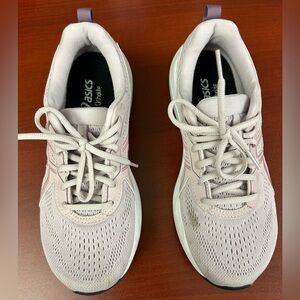 ASICS Women's Smokey Lilac Sneakers